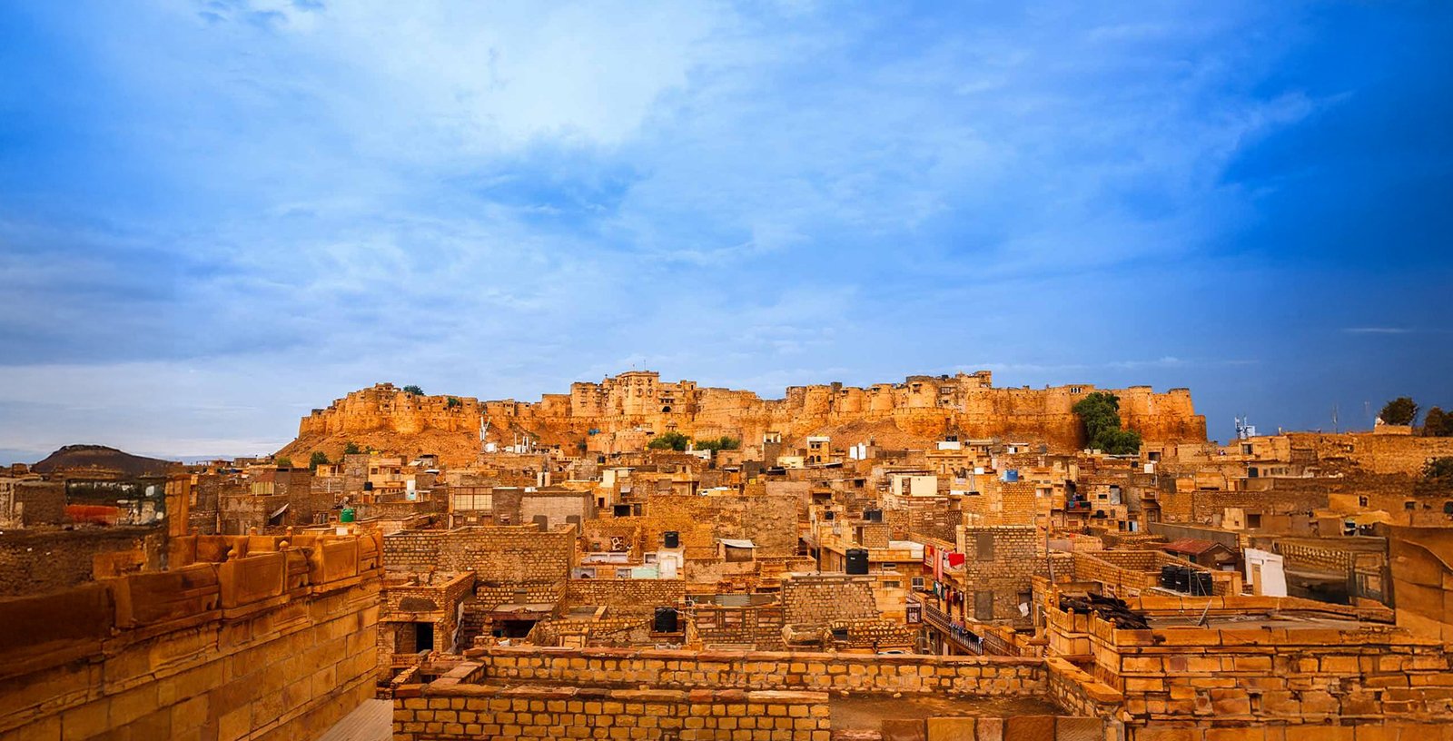 Golden-Fort-of-Jaisalmer-India